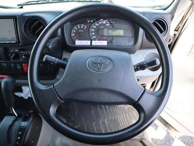 Toyota DYNA TRUCK 2018 6462455-2