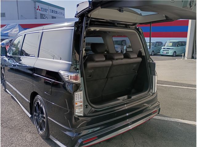 Nissan ELGRAND 2023 6465701-1