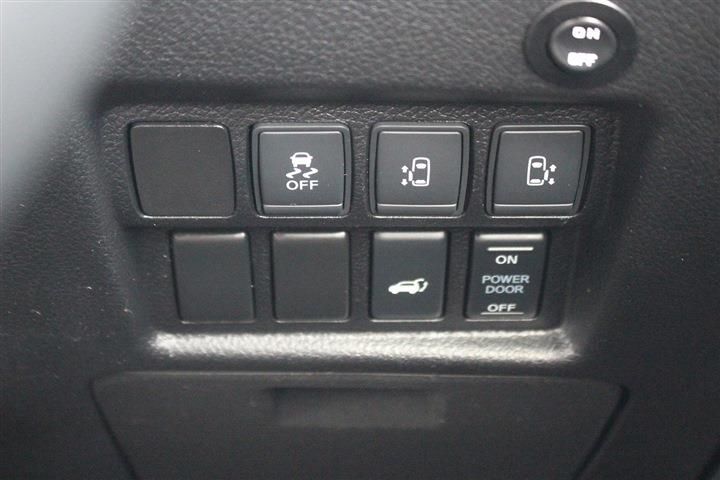 Nissan ELGRAND 2021 6465837-4