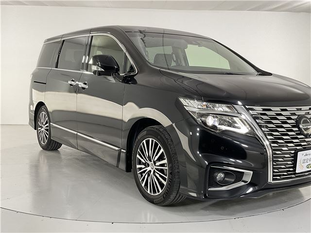 Nissan ELGRAND 2021 6465902-3