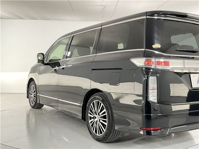 Nissan ELGRAND 2021 6465902-7