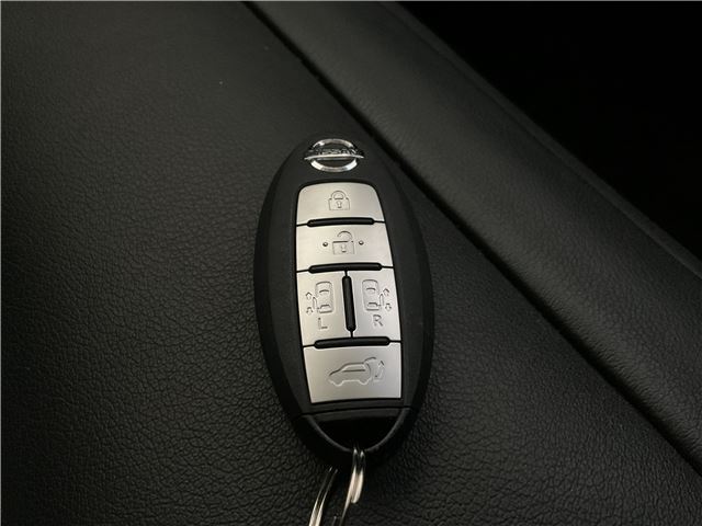 Nissan ELGRAND 2021 6465902-9