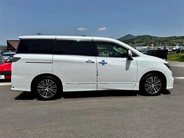 Nissan ELGRAND 2021 6465946-5