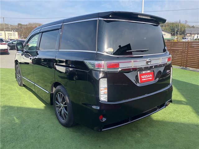 Nissan ELGRAND 2017 6466278-8