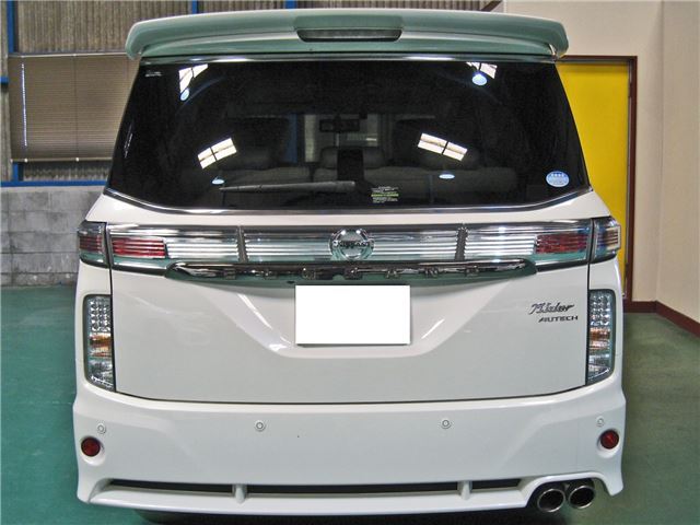 Nissan ELGRAND 2017 6466306-5