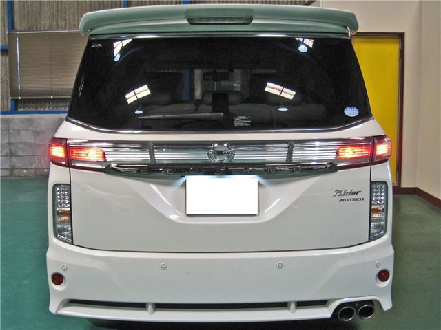 Nissan ELGRAND 2017 6466306-7