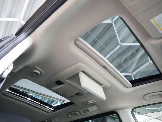 Nissan ELGRAND 2016 6466502-3