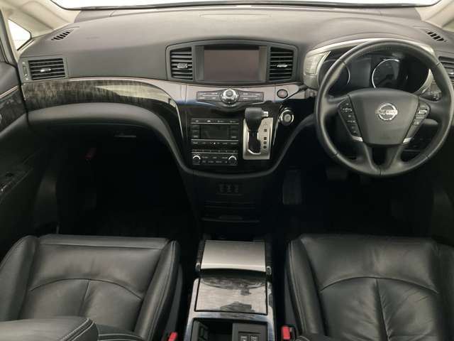 Nissan ELGRAND 2016 6466576-2