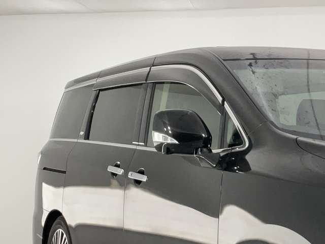 Nissan ELGRAND 2016 6466576-6