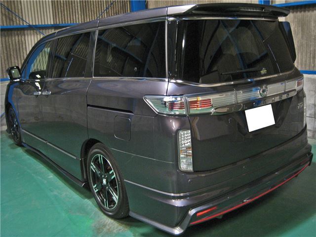 Nissan ELGRAND 2016 6466735-1