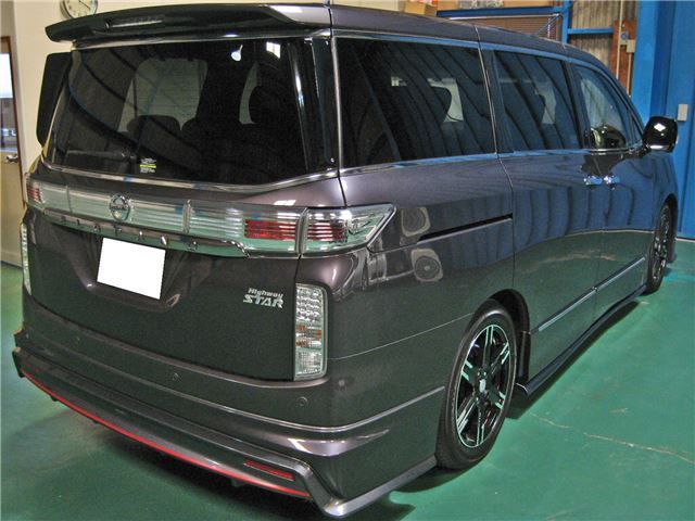 Nissan ELGRAND 2016 6466735-3