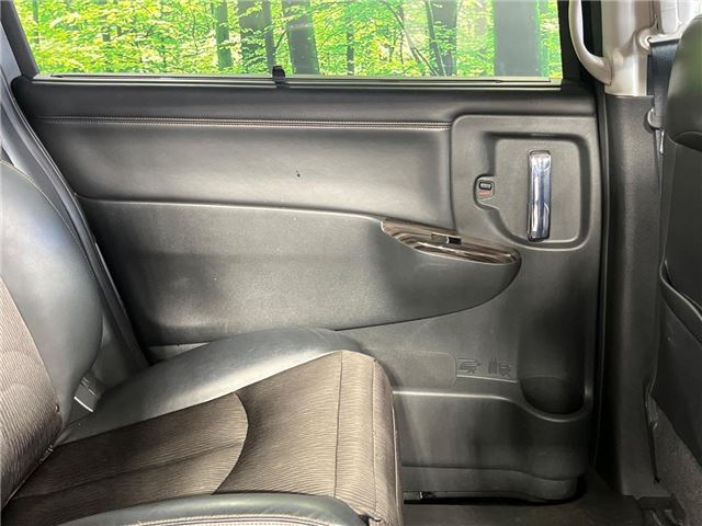 Nissan ELGRAND 2015 6467001-7