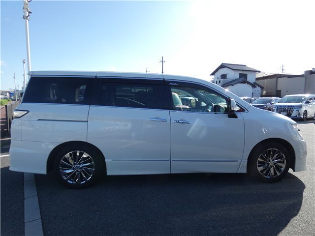 Nissan ELGRAND 2015 6467036-5