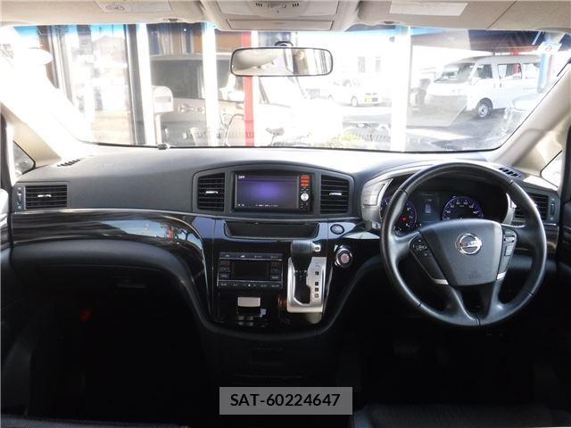 Nissan ELGRAND 2015 6467037-2