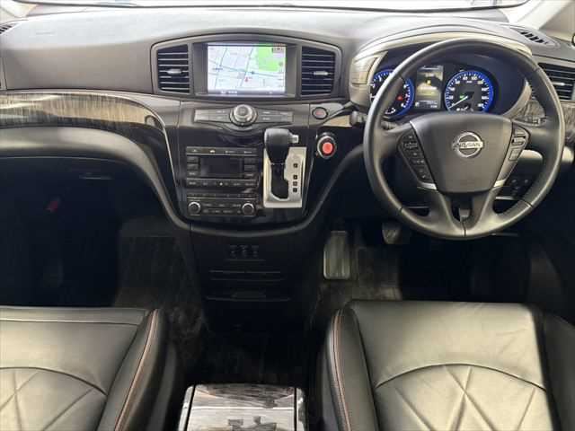 Nissan ELGRAND 2015 6467301-2