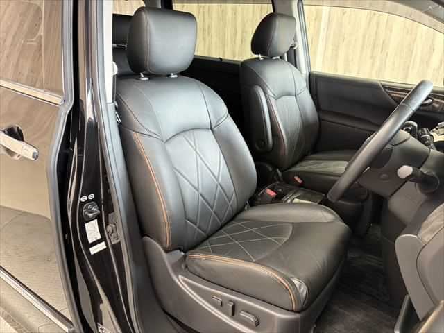 Nissan ELGRAND 2015 6467301-8