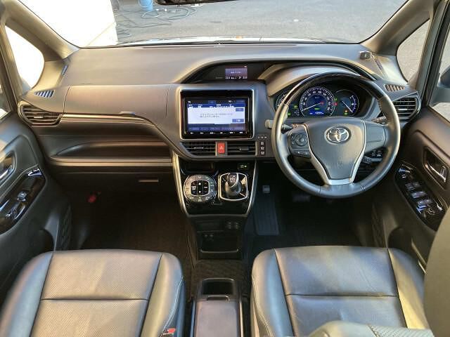 Toyota ESQUIRE 2018 6464453-2