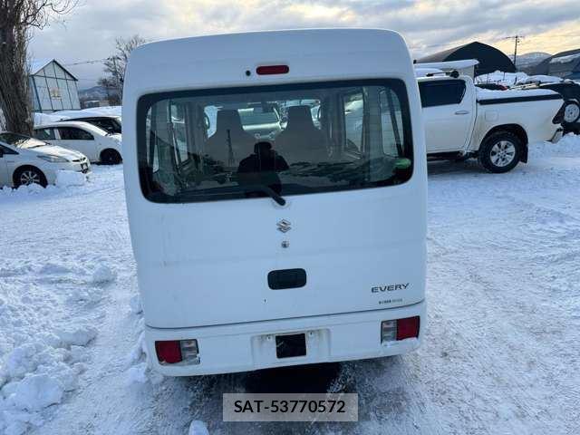 Suzuki EVERY 2015 6473755-8