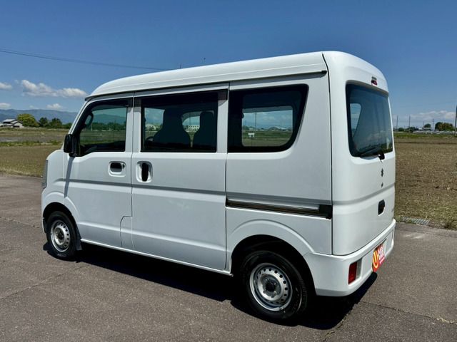 Suzuki EVERY 2015 6473757-8