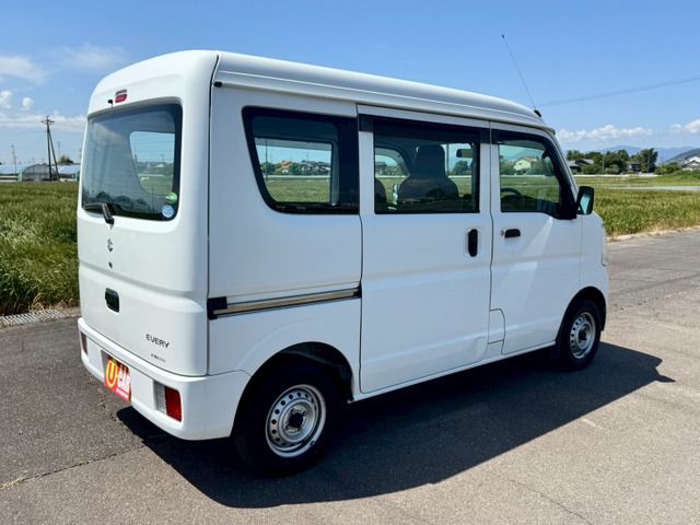 Suzuki EVERY 2015 6473757-9