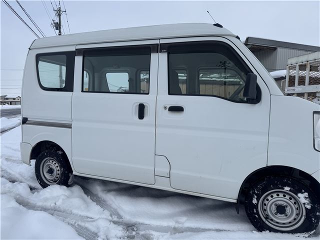 Suzuki EVERY 2015 6473907-5