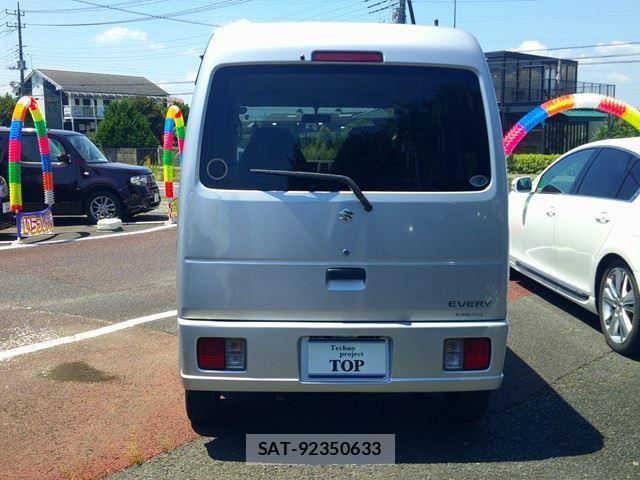 Suzuki EVERY 2009 6474242-2