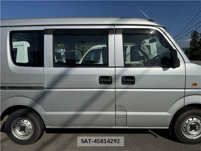 Suzuki EVERY 2009 6474269-5