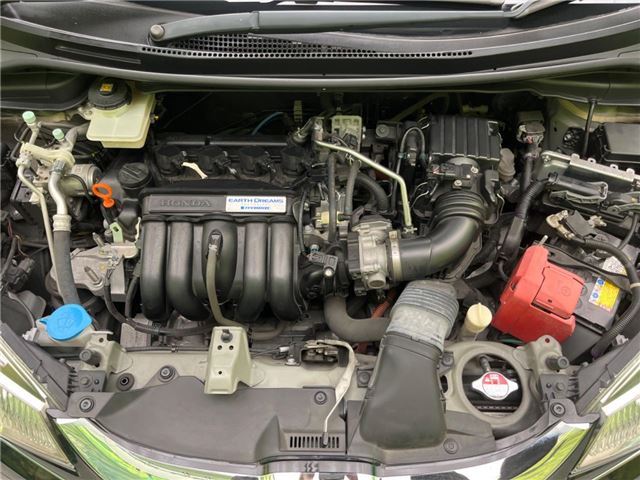 Honda FIT HYBRID 2016 6426633-6