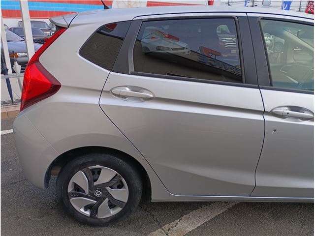 Honda FIT HYBRID 2015 6427275-10