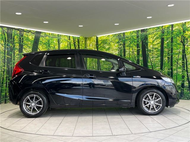 Honda FIT HYBRID 2015 6427457-8