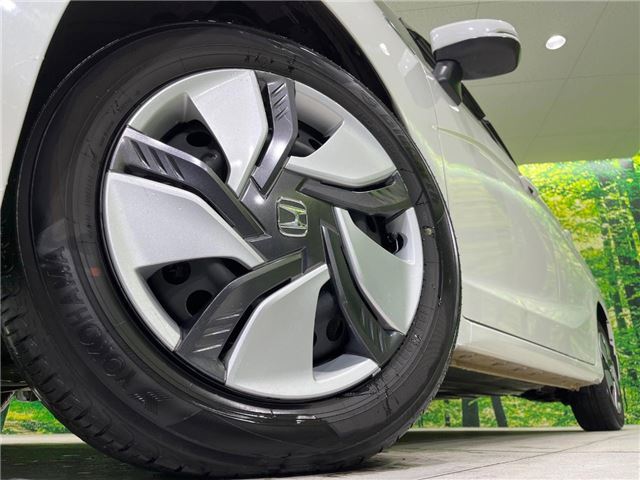 Honda FIT HYBRID 2015 6427517-4