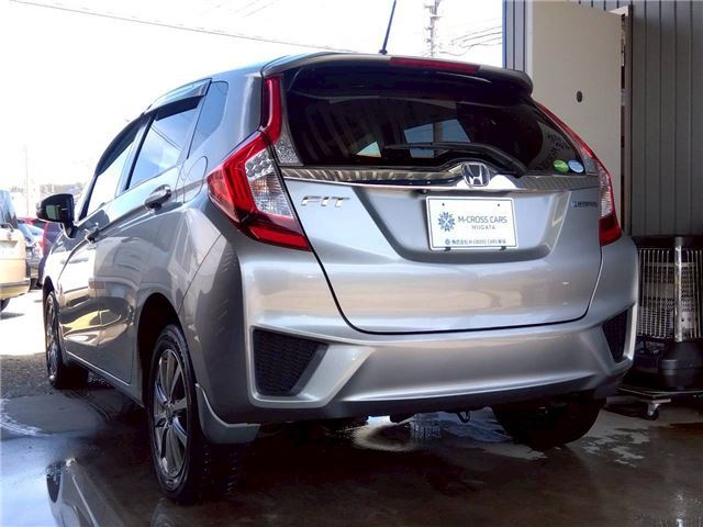 Honda FIT HYBRID 2015 6427729-4