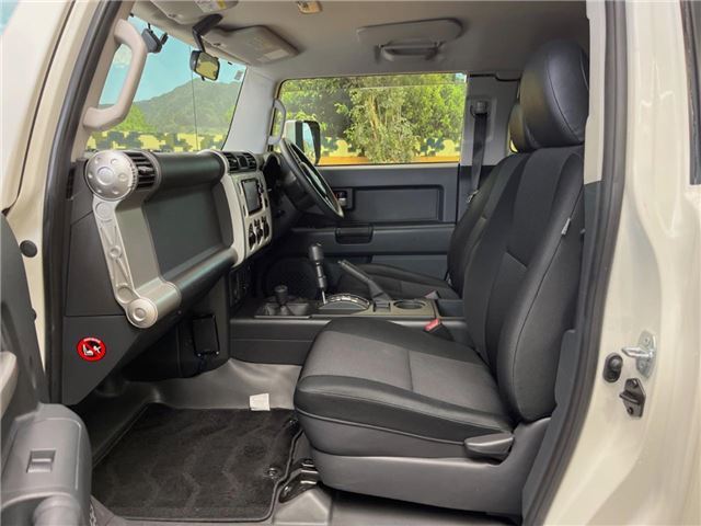 Toyota FJ CRUISER 2014 6468473-5