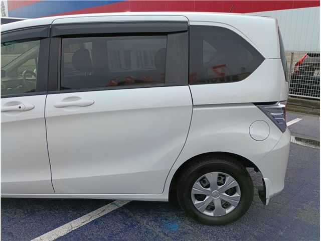 Honda FREED 2015 6433135-8