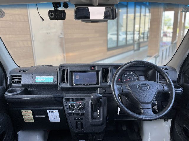 Daihatsu HIJET CARGO 2018 6431895-2