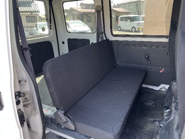 Daihatsu HIJET CARGO 2018 6431895-9