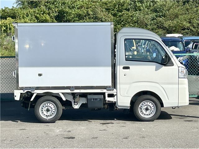 Daihatsu HIJET TRUCK 2021 6435105-9
