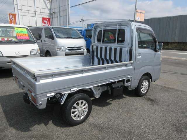 Daihatsu HIJET TRUCK 2017 6437793-10