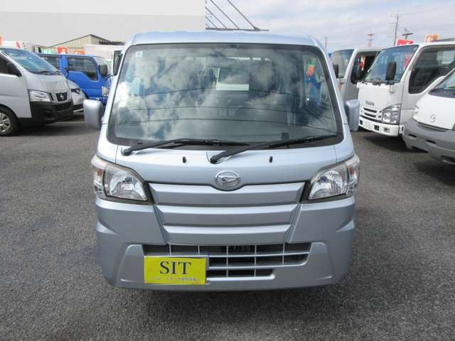 Daihatsu HIJET TRUCK 2017 6437793-4