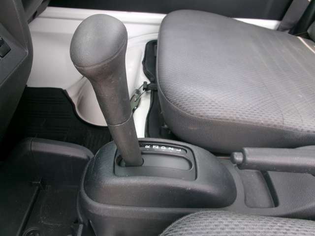 Daihatsu HIJET TRUCK 2017 6437916-9