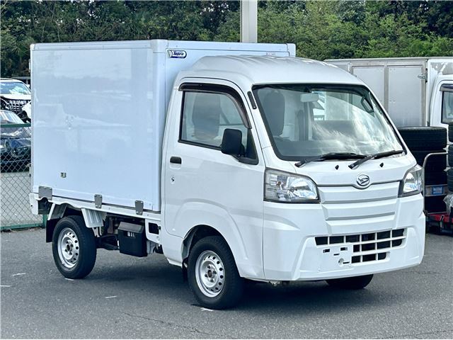 Daihatsu HIJET TRUCK 2017 6438321-6