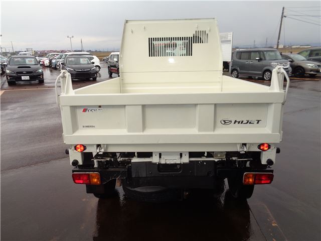 Daihatsu HIJET TRUCK 2016 6439575-6