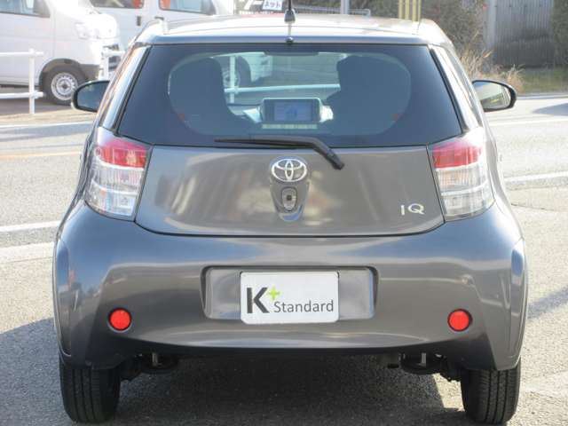 Toyota IQ 2009 6474637-5