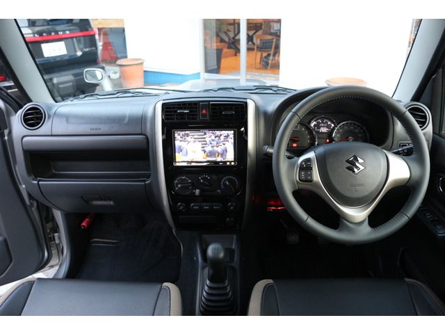 Suzuki JIMNY 2016 6436489-2
