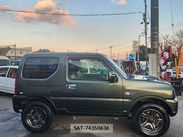 Suzuki JIMNY 2014 6437765-3
