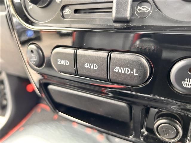 Suzuki JIMNY 2013 6479440-7