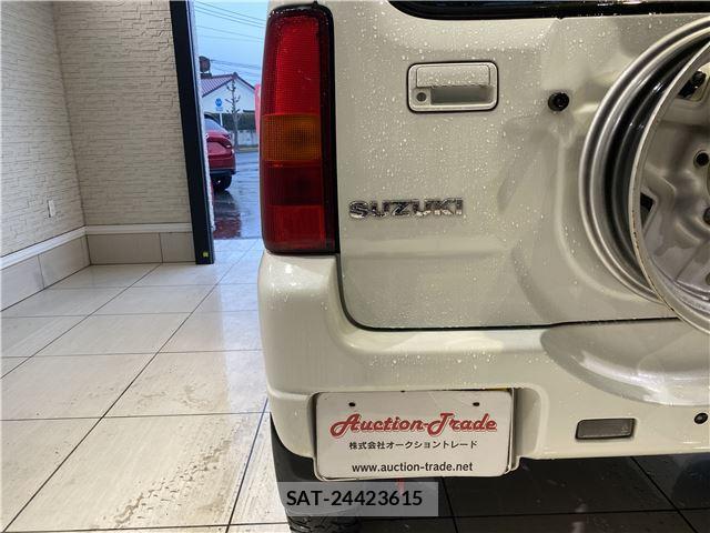 Suzuki JIMNY 2007 6480363-9