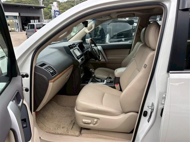 Toyota LAND CRUISER PRADO 2023 6476381-3