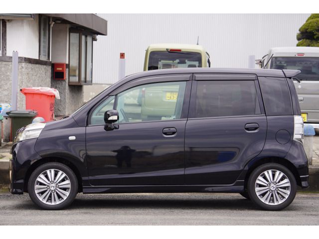Honda LIFE 2011 6440898-9