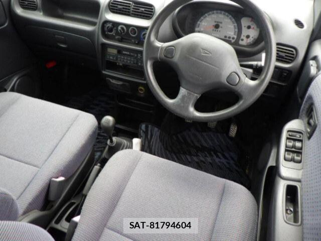Daihatsu MOVE 2001 6468076-2
